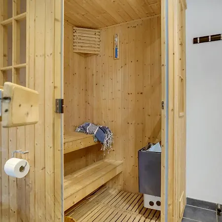 Amazing In With Sauna *