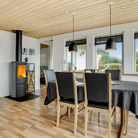 Amazing In With Sauna Semesterbostad *