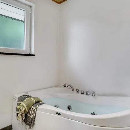 Semesterbostad Amazing In With Sauna *